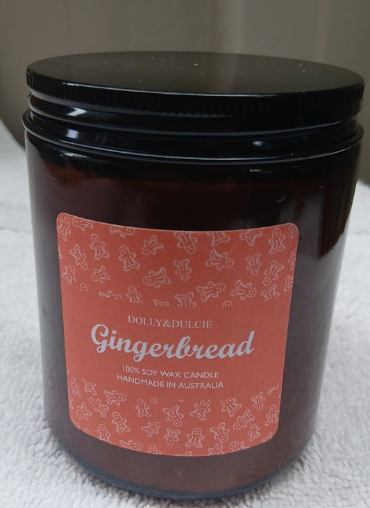 Gingerbread candle