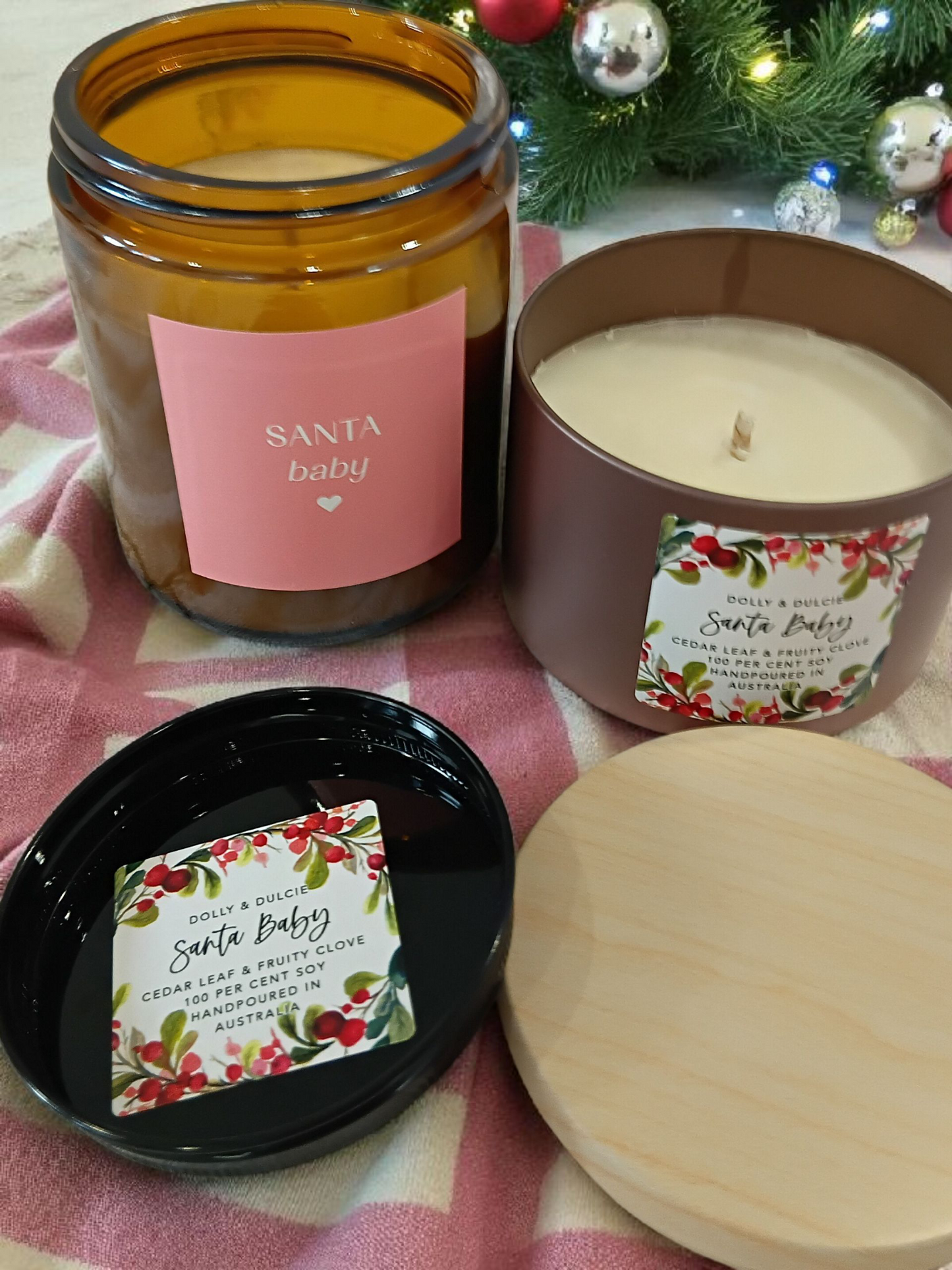 Santa Baby cedar leaf and fruity clove soy candle.